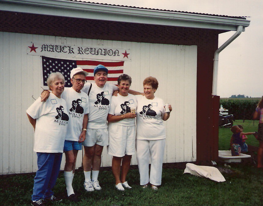 1990 Mauck Family Reunion 03.jpg
